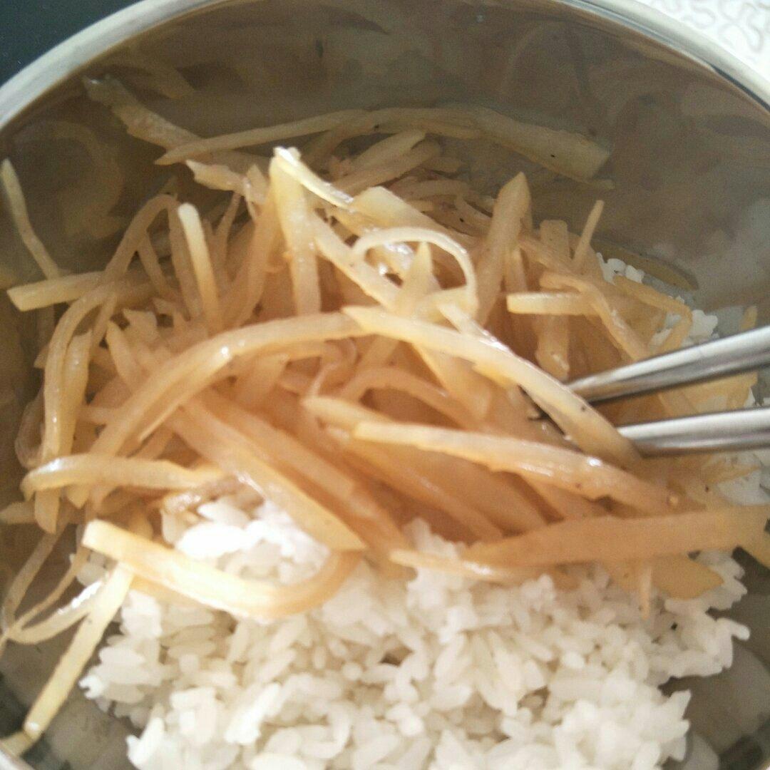 清炒土豆丝(巨简单，巨好吃)