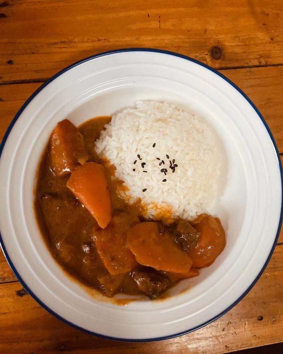 咖喱牛肉饭