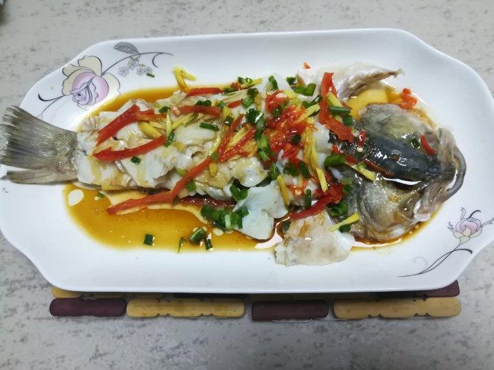 清蒸鲈鱼