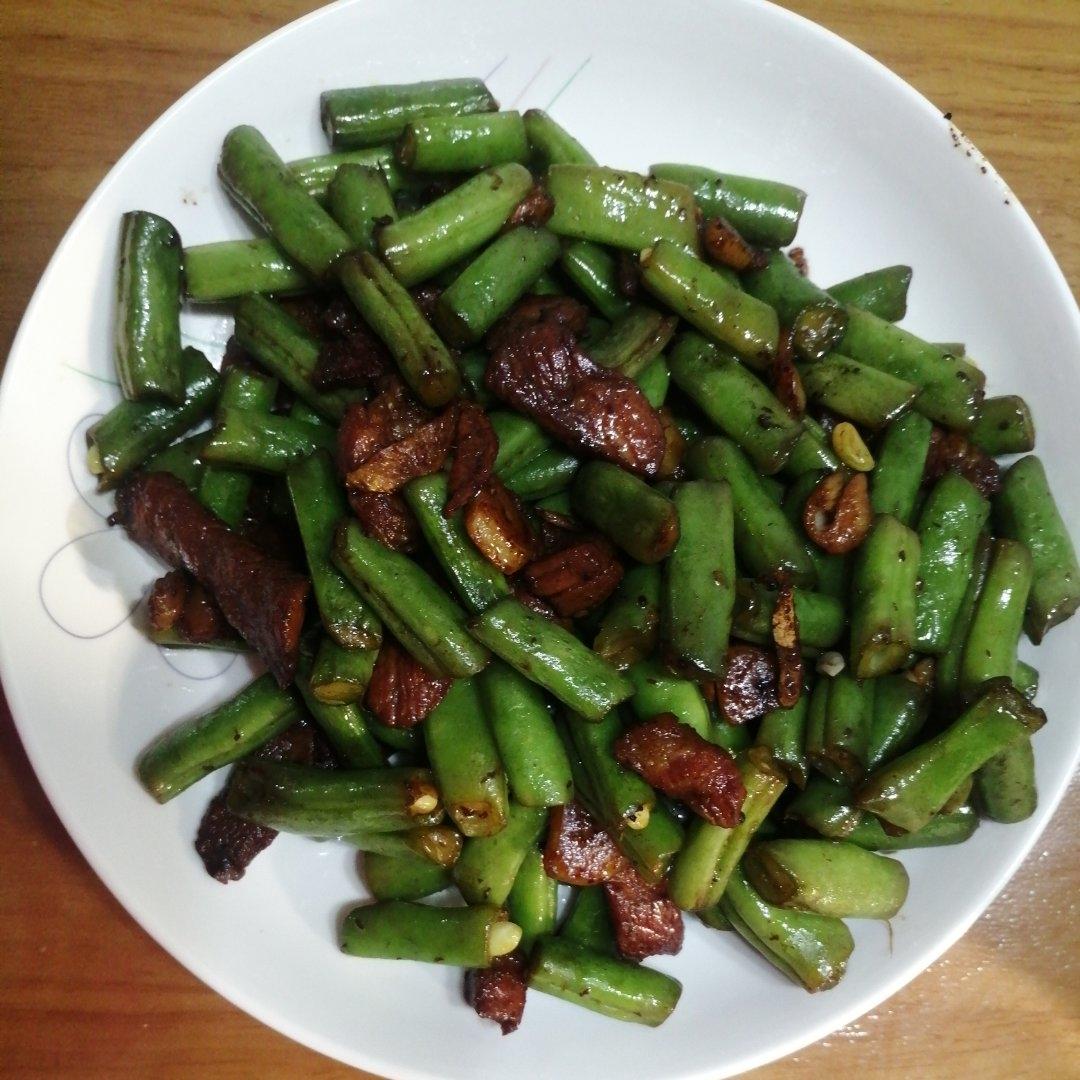 豆角炒肉