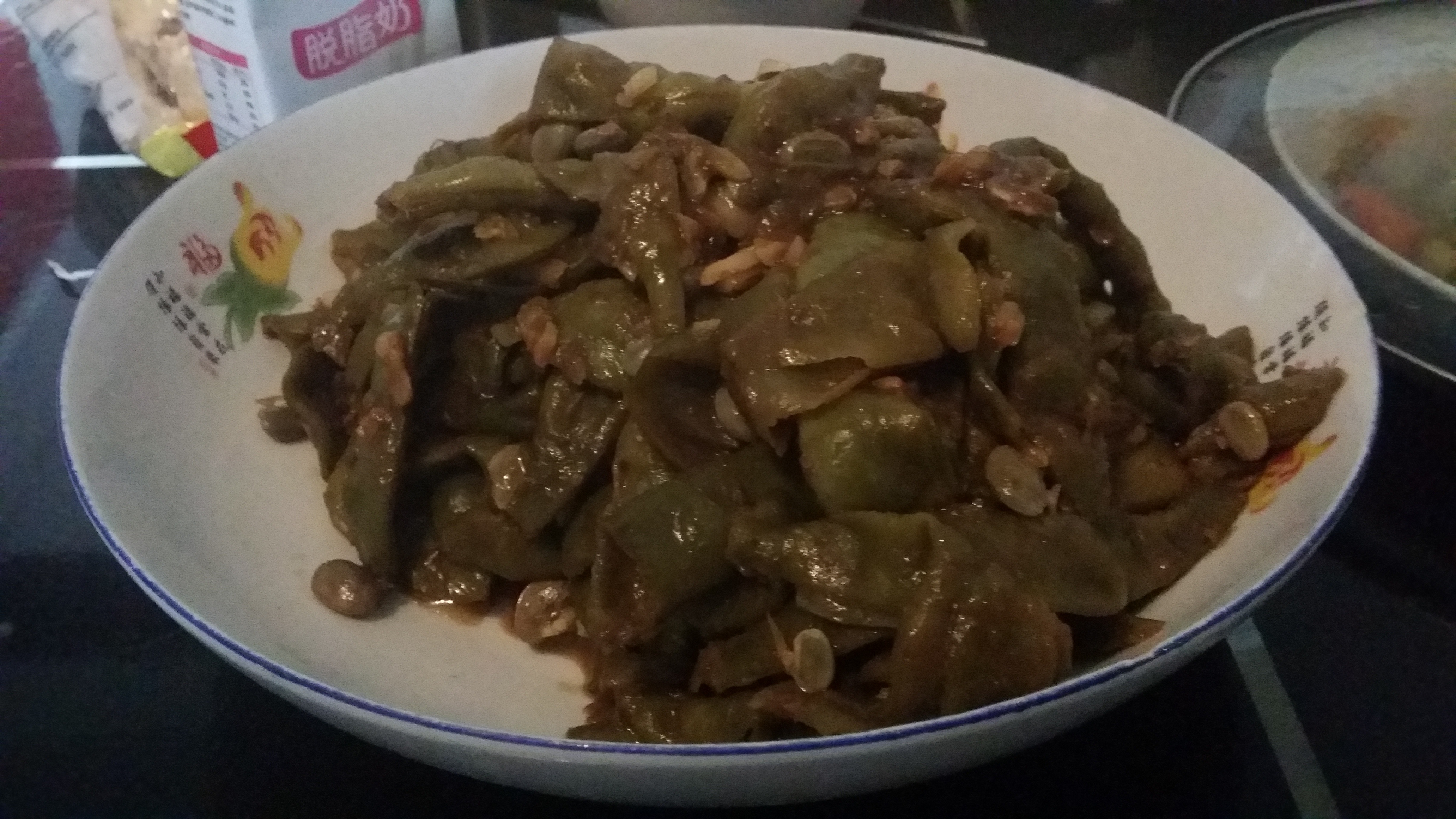 蒜油焖豆角