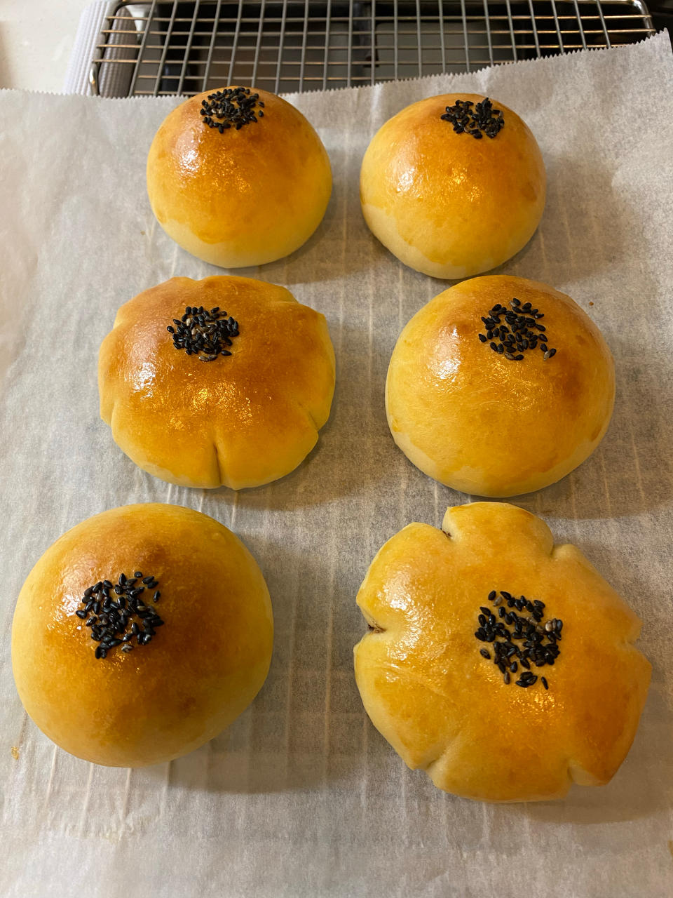 手揉面包详细贴:红豆面包