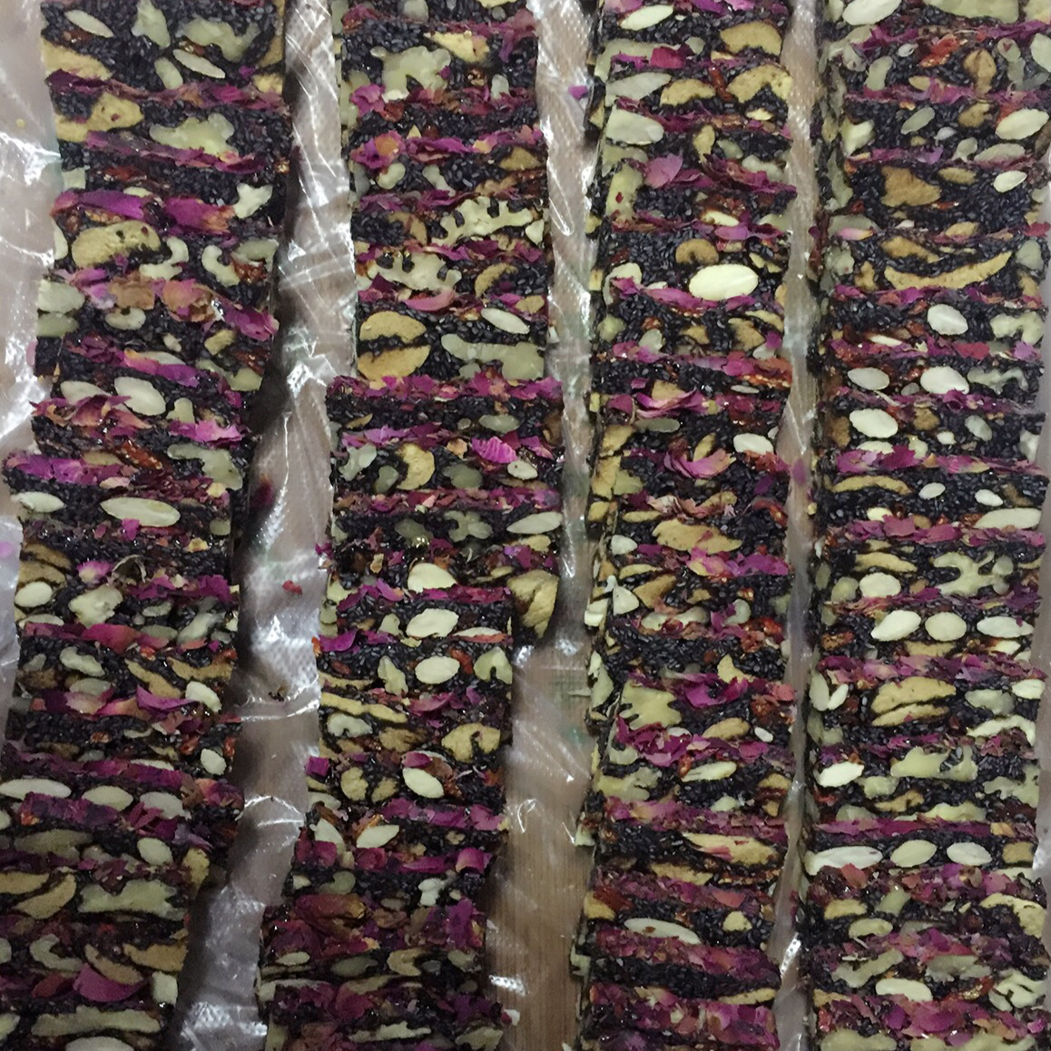 阿胶糕固元膏地道纯手工