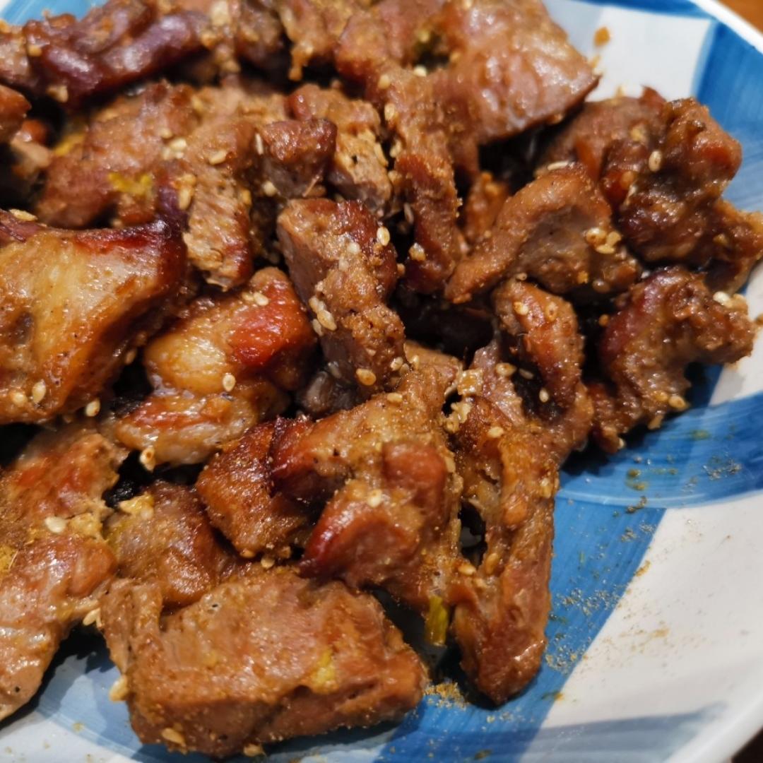 家庭版超嫩多汁的烤羊腿肉