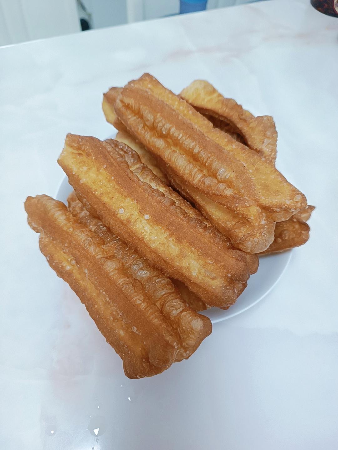 不加雞蛋的香酥油條(不加泡打粉、小蘇打，只用安琪油條膨松劑)