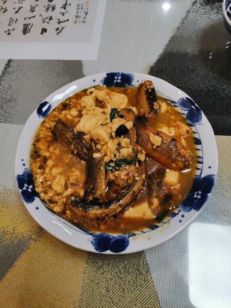 厨师长教你：“豆腐煮泥鳅”的家常做法，汤鲜味美先收藏了