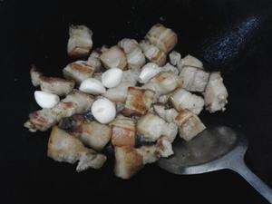 豆角干焖五花肉的做法 步骤6