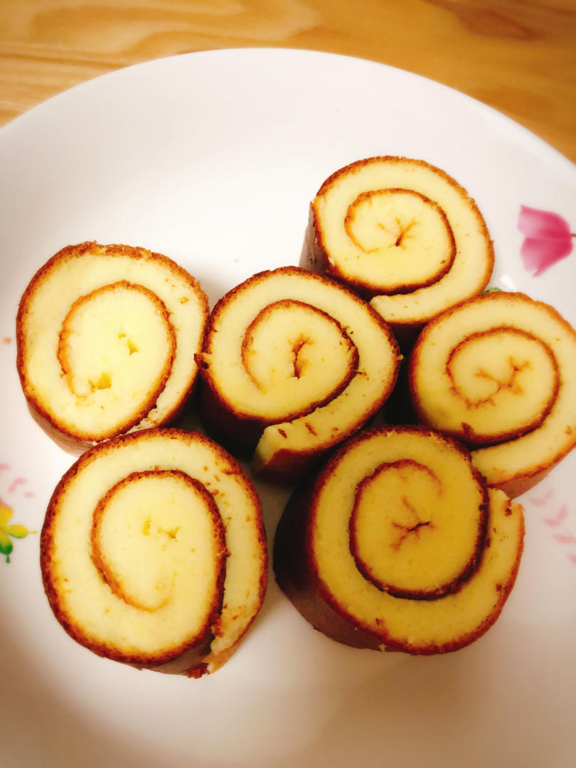 小四卷～风靡美食群的美味蛋糕卷