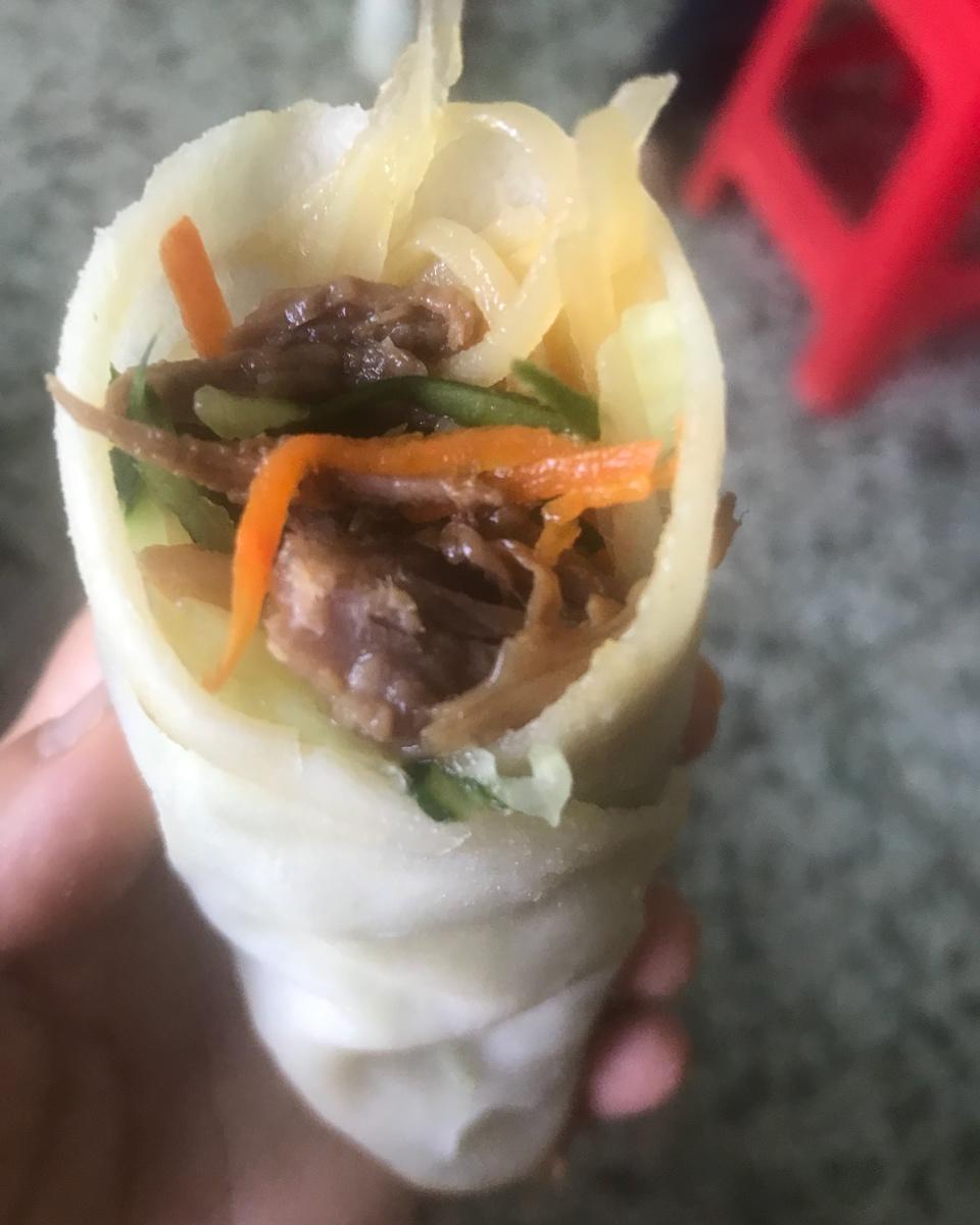 美丽动人心弦温柔善良的人做的荷叶水单饼春饼卷饼皮薄如蝉翼的秘密