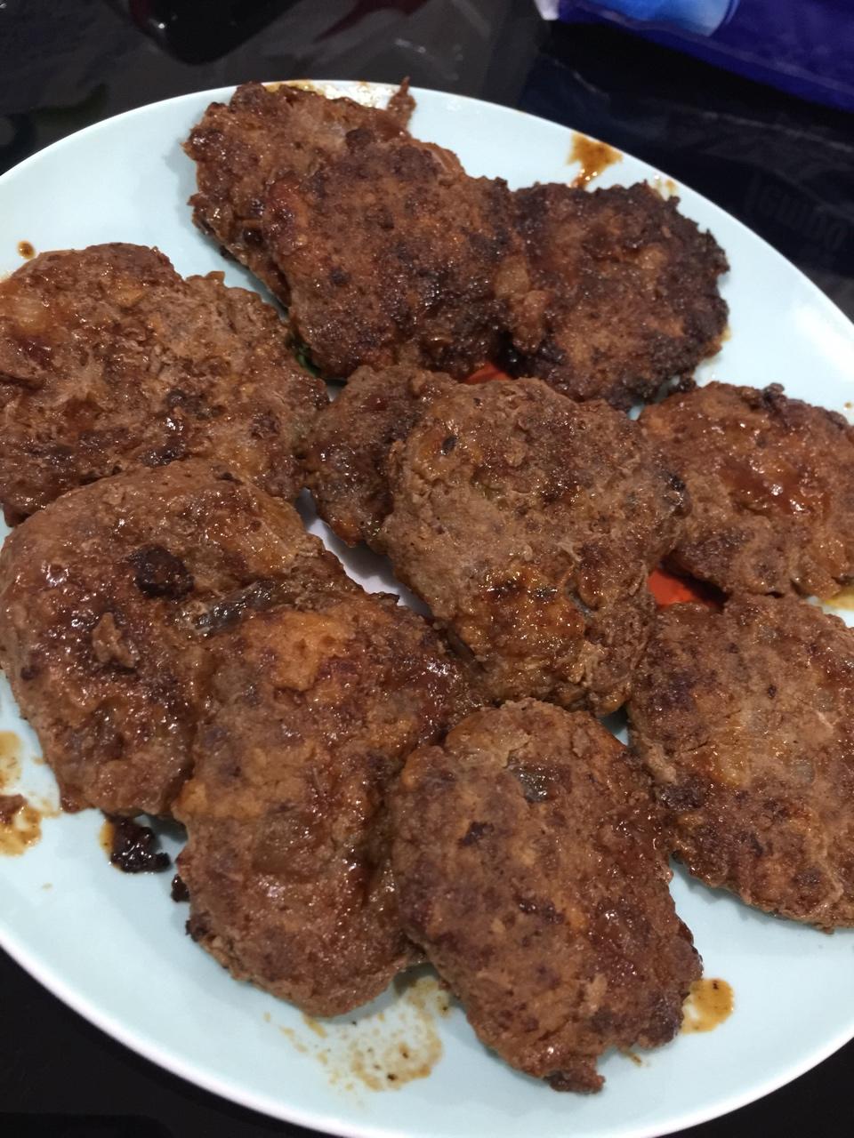 小孩子最爱的汉堡牛肉饼