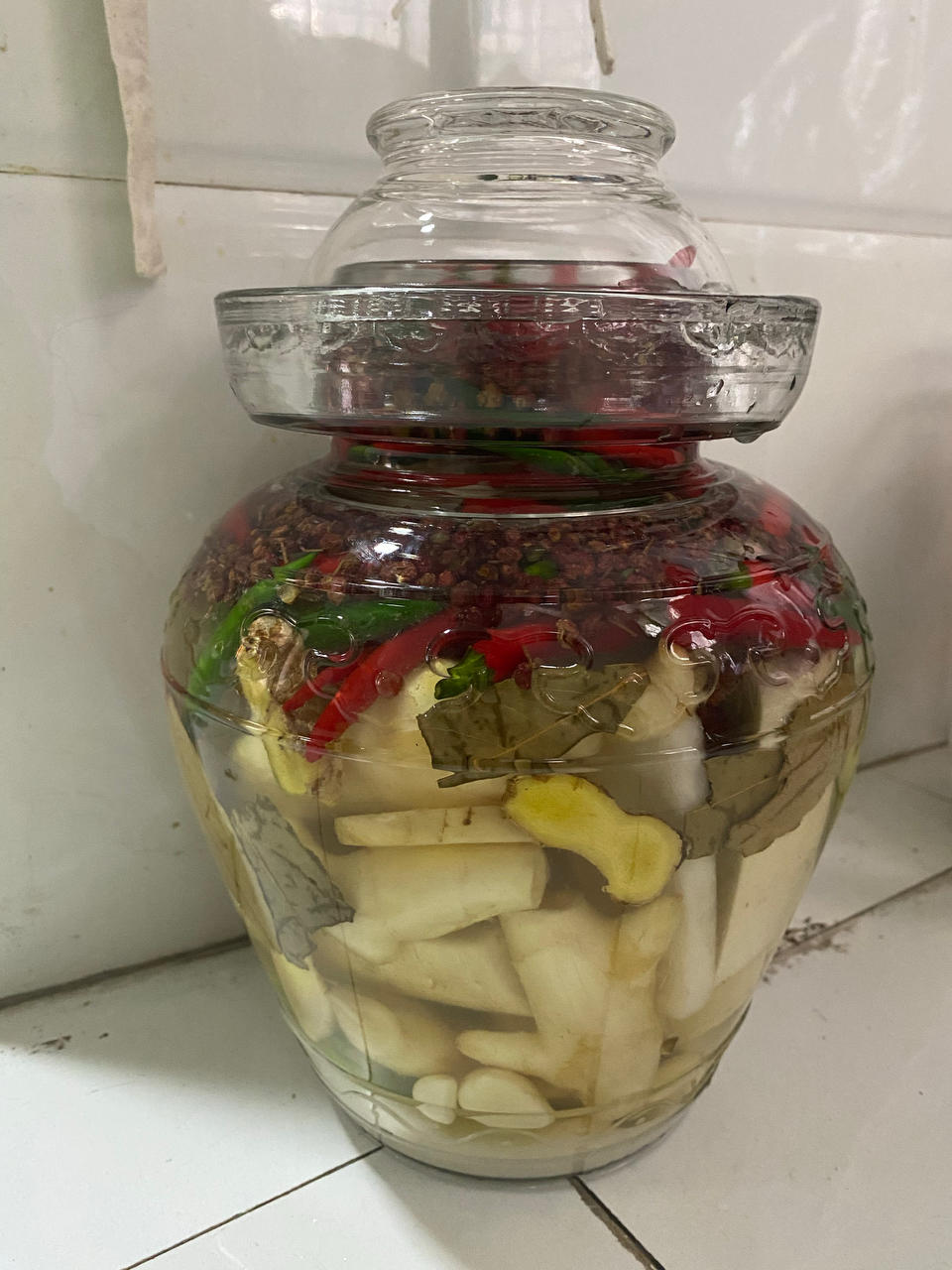 泡菜坛子