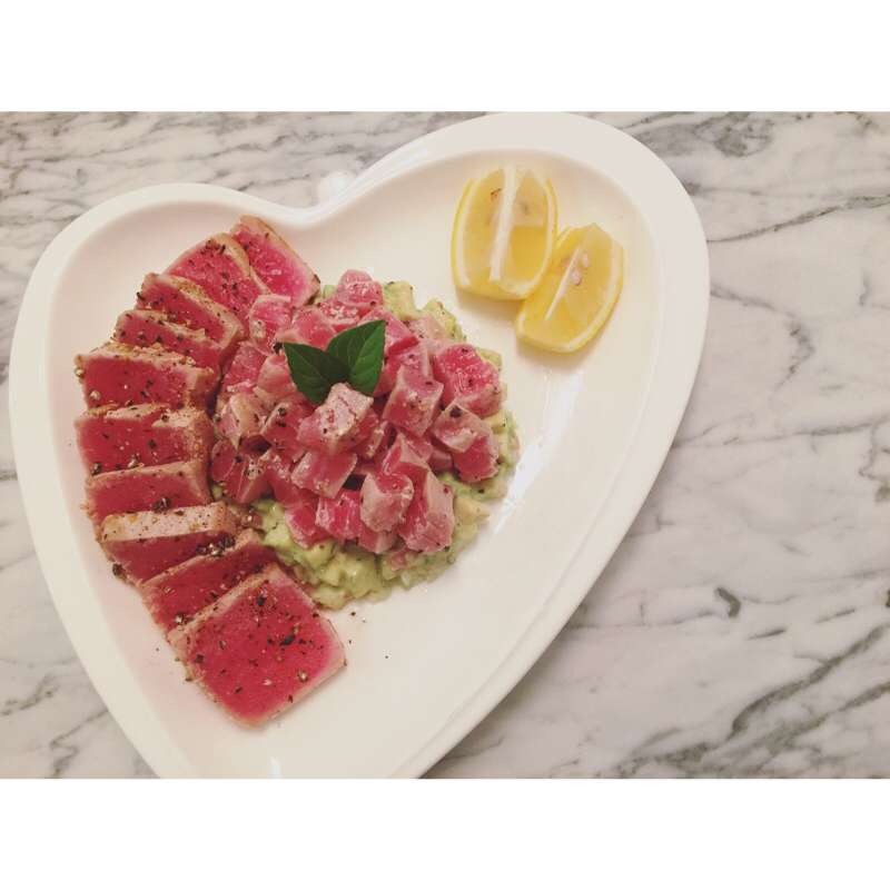 金枪鱼牛油果塔 Tuna and Avocado Tartare