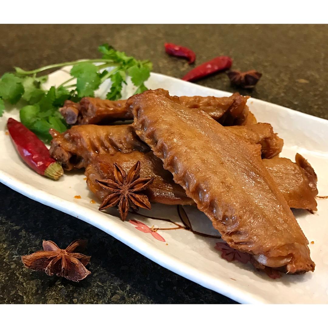 周黑鸭味～～～鸭翅 鸭爪