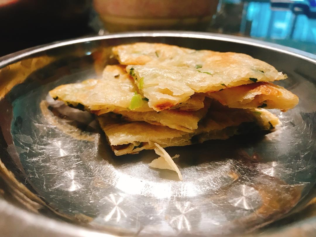 香酥千层饼，葱油饼，酥掉渣了