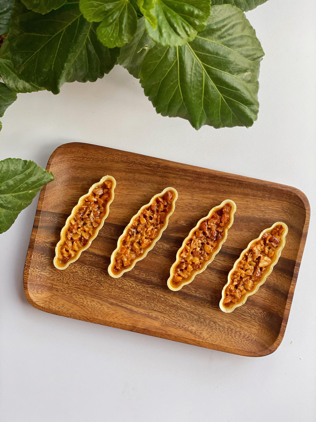 视频🚢一次搞定3种口味｜焦糖坚果糯米船｜不测温，不冷冻｜低糖｜简单｜0难度