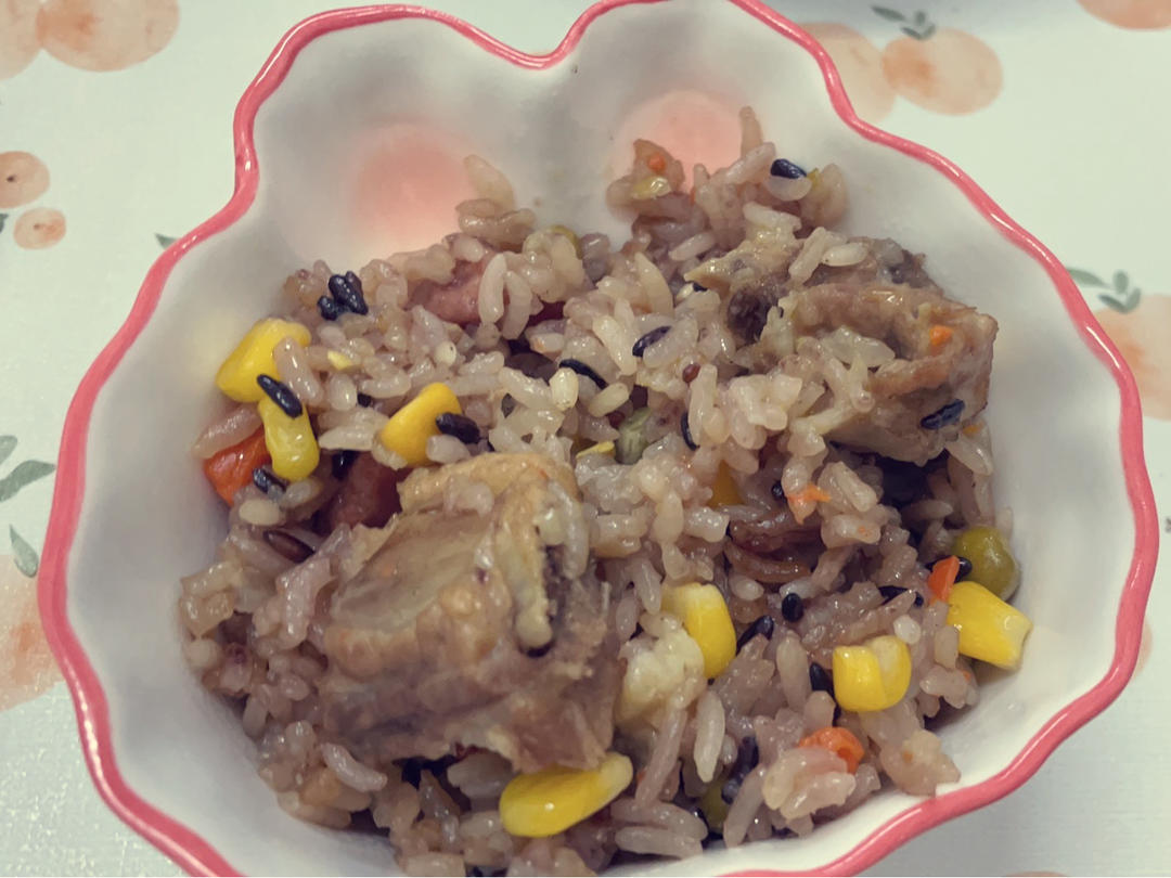 超简单的真香排骨焖饭！馋哭隔壁家小孩儿😋