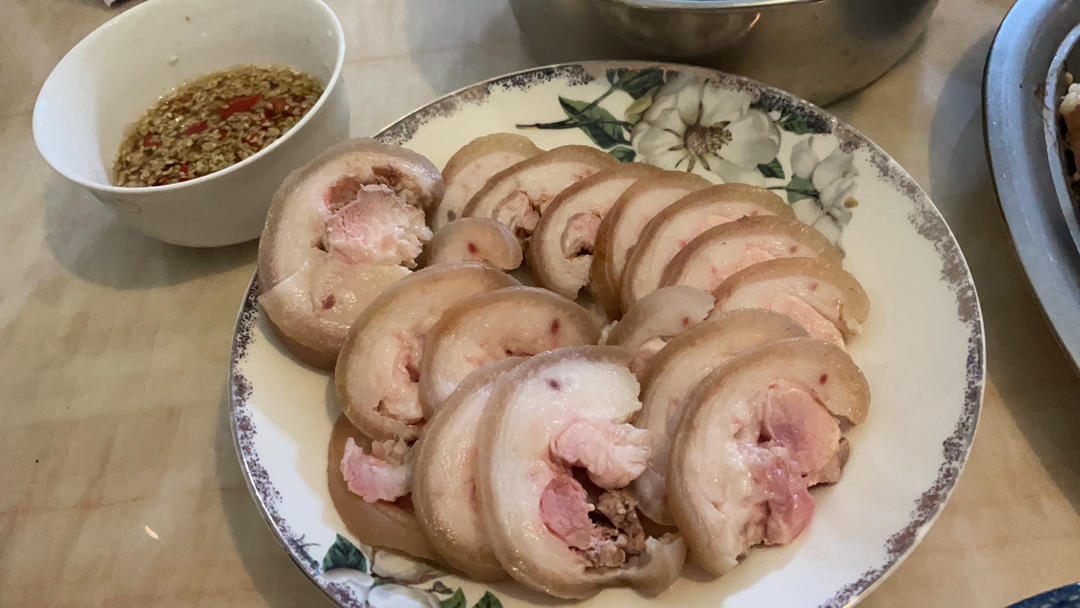 开胃凉菜【沙姜猪手】，汤汁超下饭！