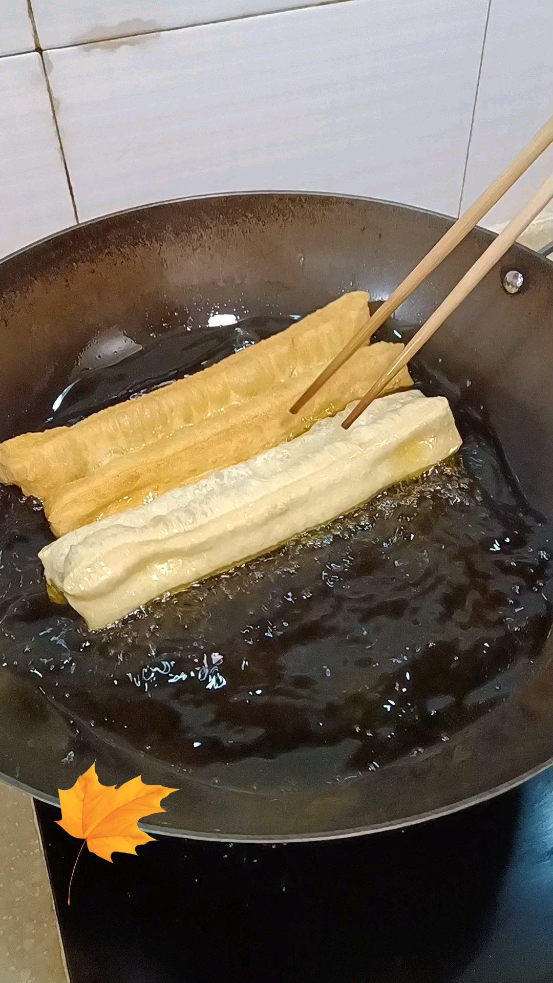 商用香酥大油条配方，一斤面能炸13根，附详细视频讲解