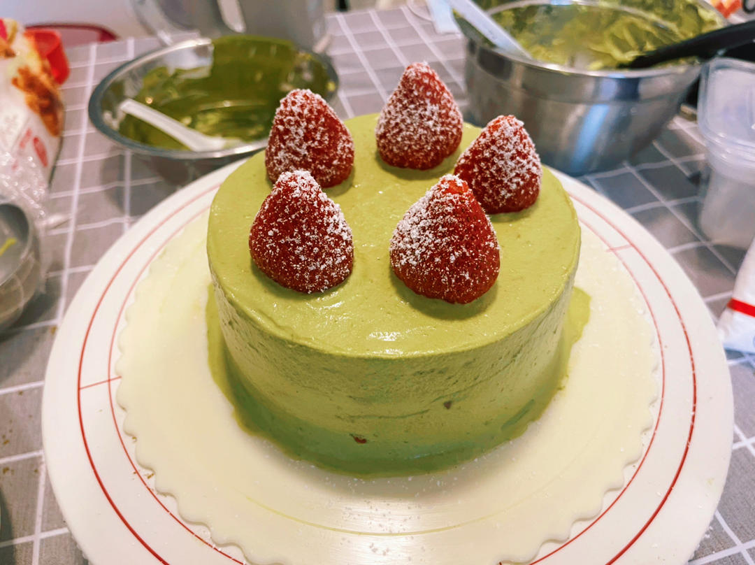 抹茶草莓奶油蛋糕