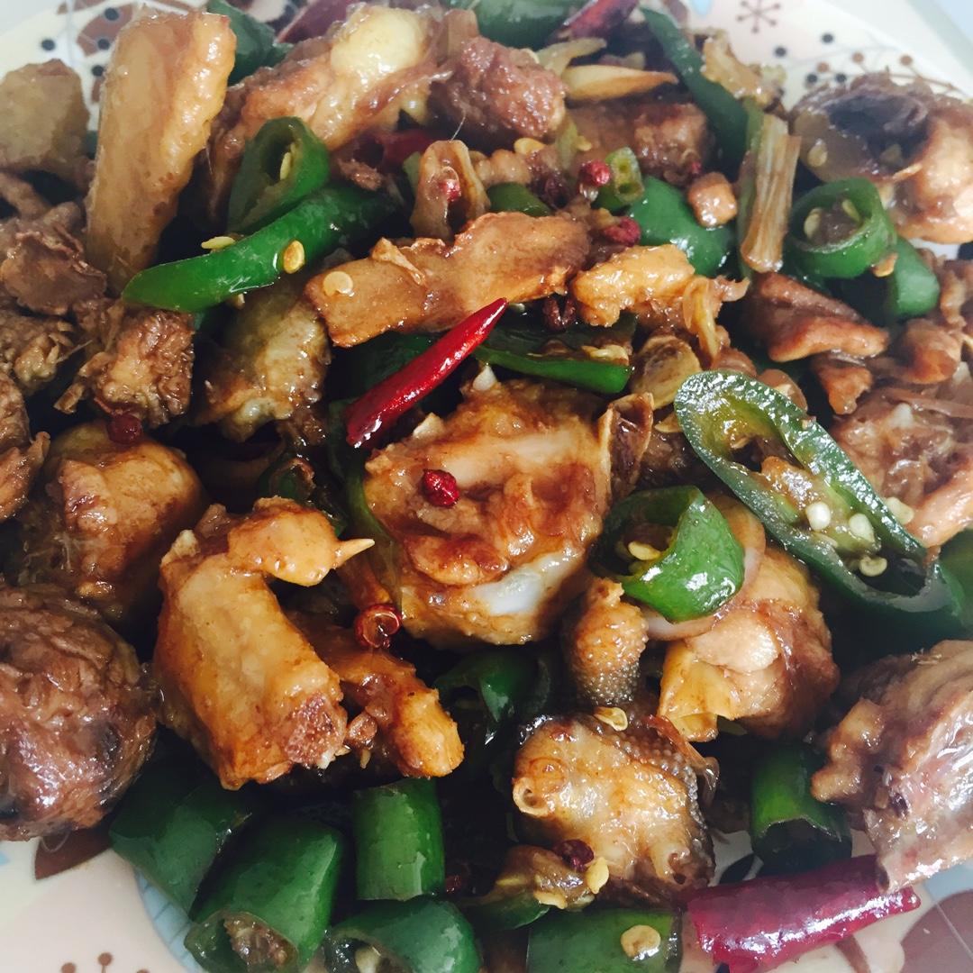 麻辣尖椒鸡