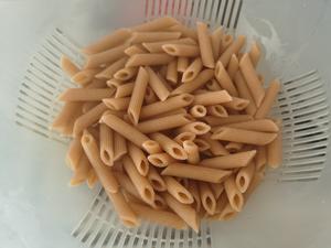 意式乳酪南瓜焗通心粉的做法 步骤3