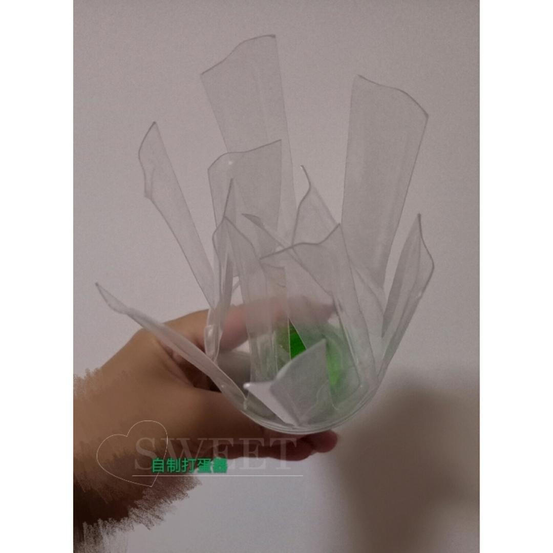 步骤图 手动打发蛋白 饮料瓶 的做法 手动打发蛋白 饮料瓶 的做法步骤 饮料 下厨房
