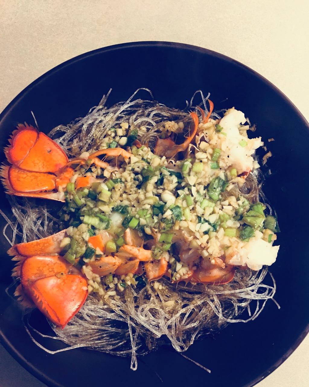 蒜蓉粉丝蒸龙虾