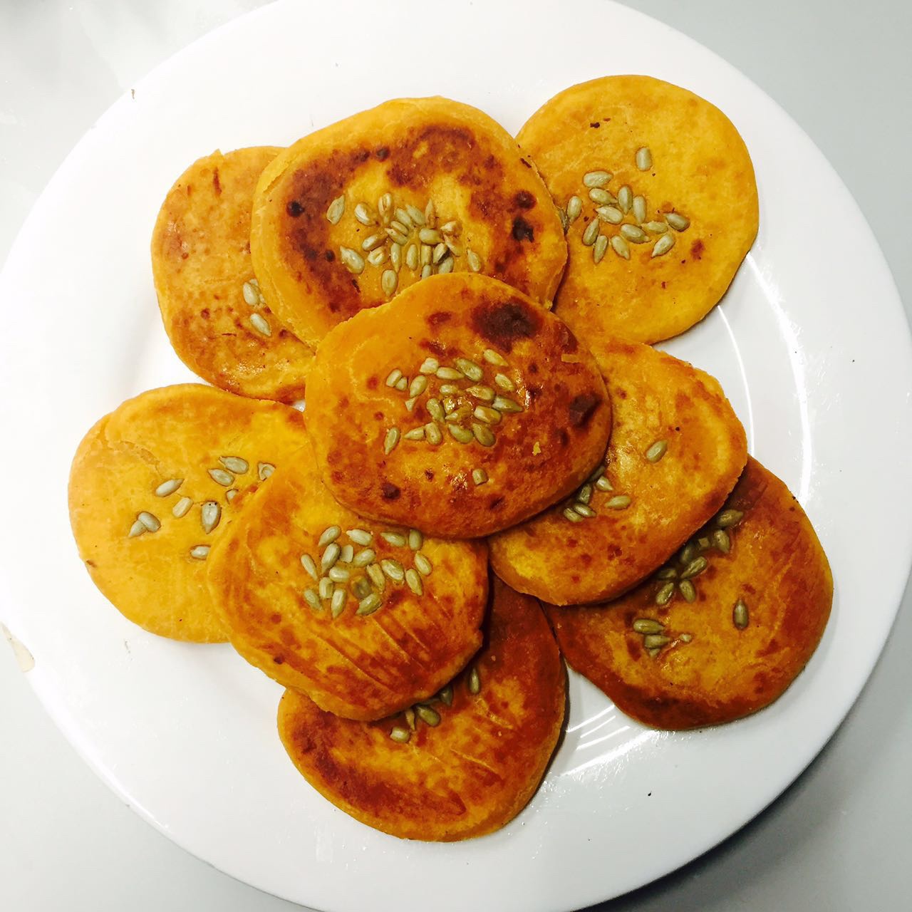 和记一品特色小吃--红薯饼