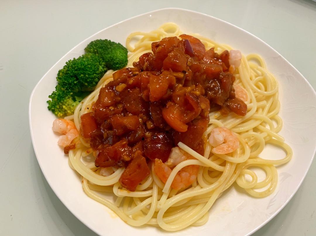 番茄意大利面