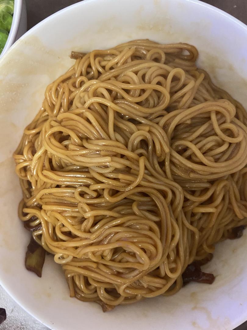 10分钟搞定的一碗葱油拌面