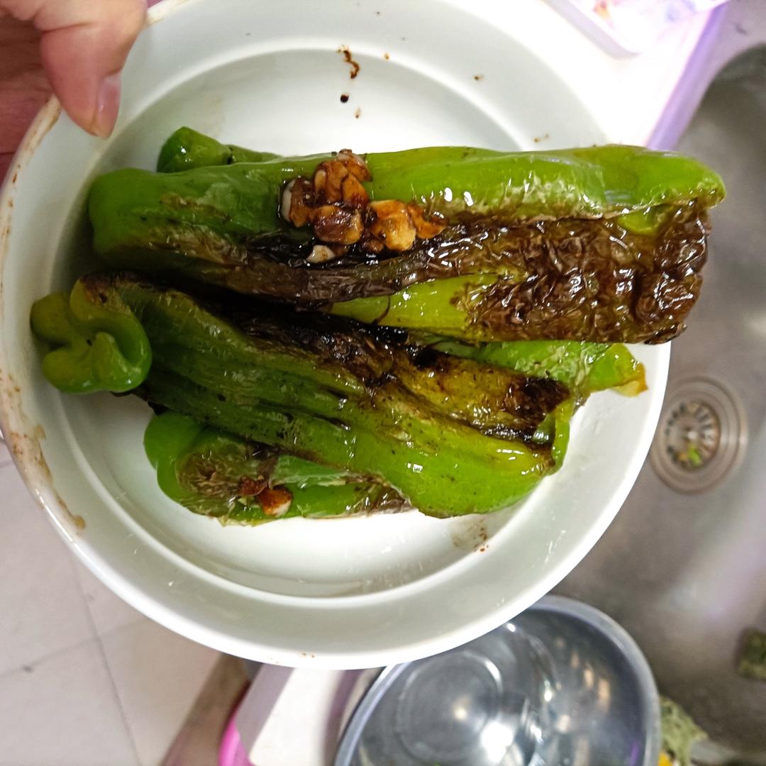 快手家常虎皮青椒