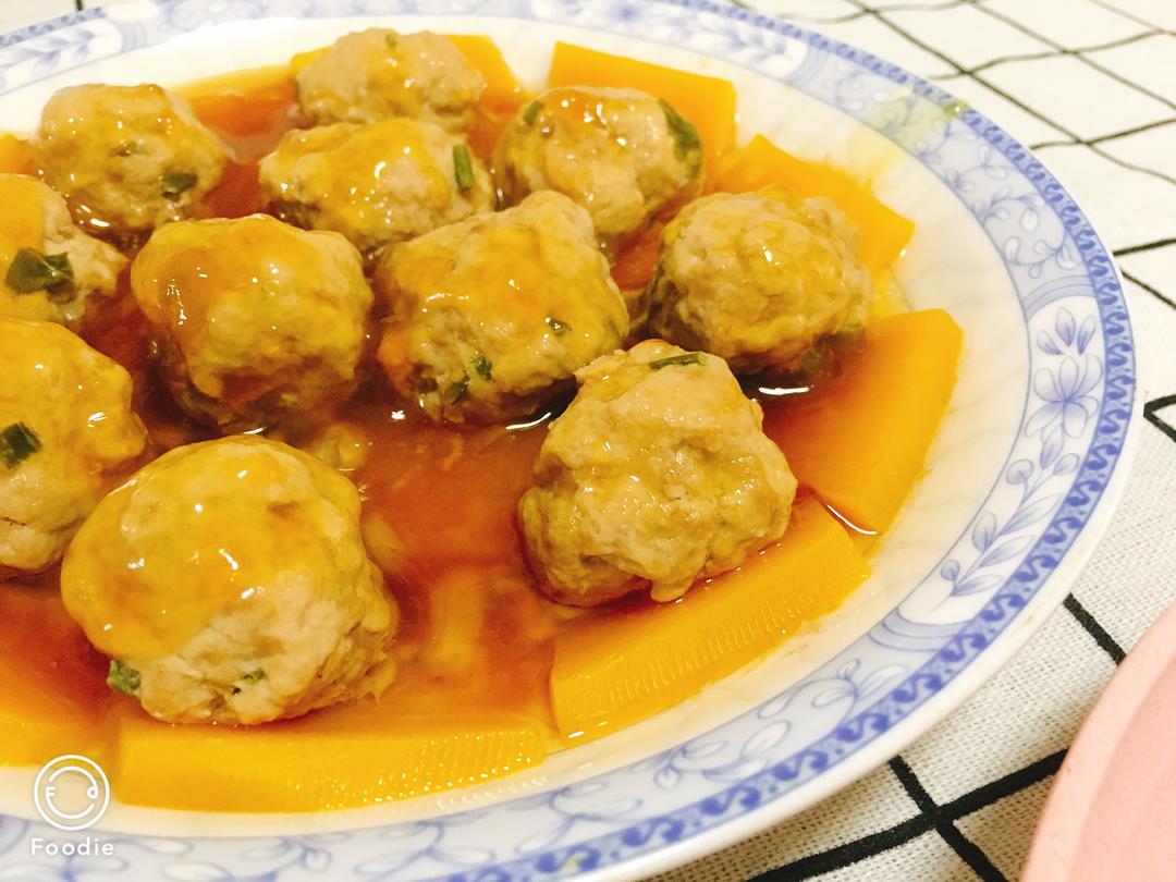 南瓜蒸牛肉丸的做法