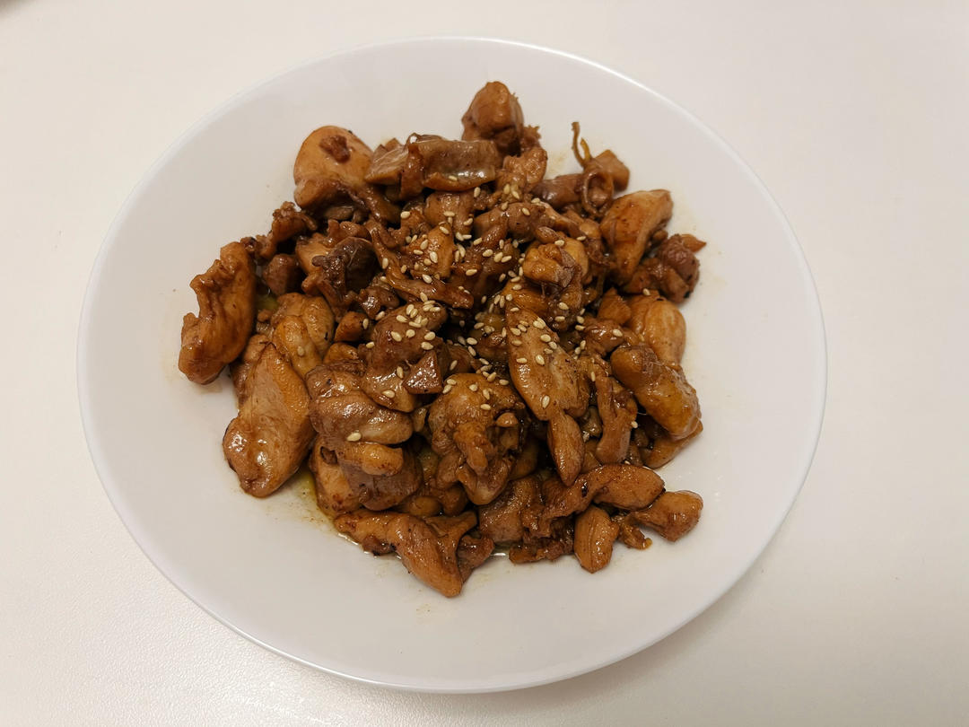 【葱油焖鸡】