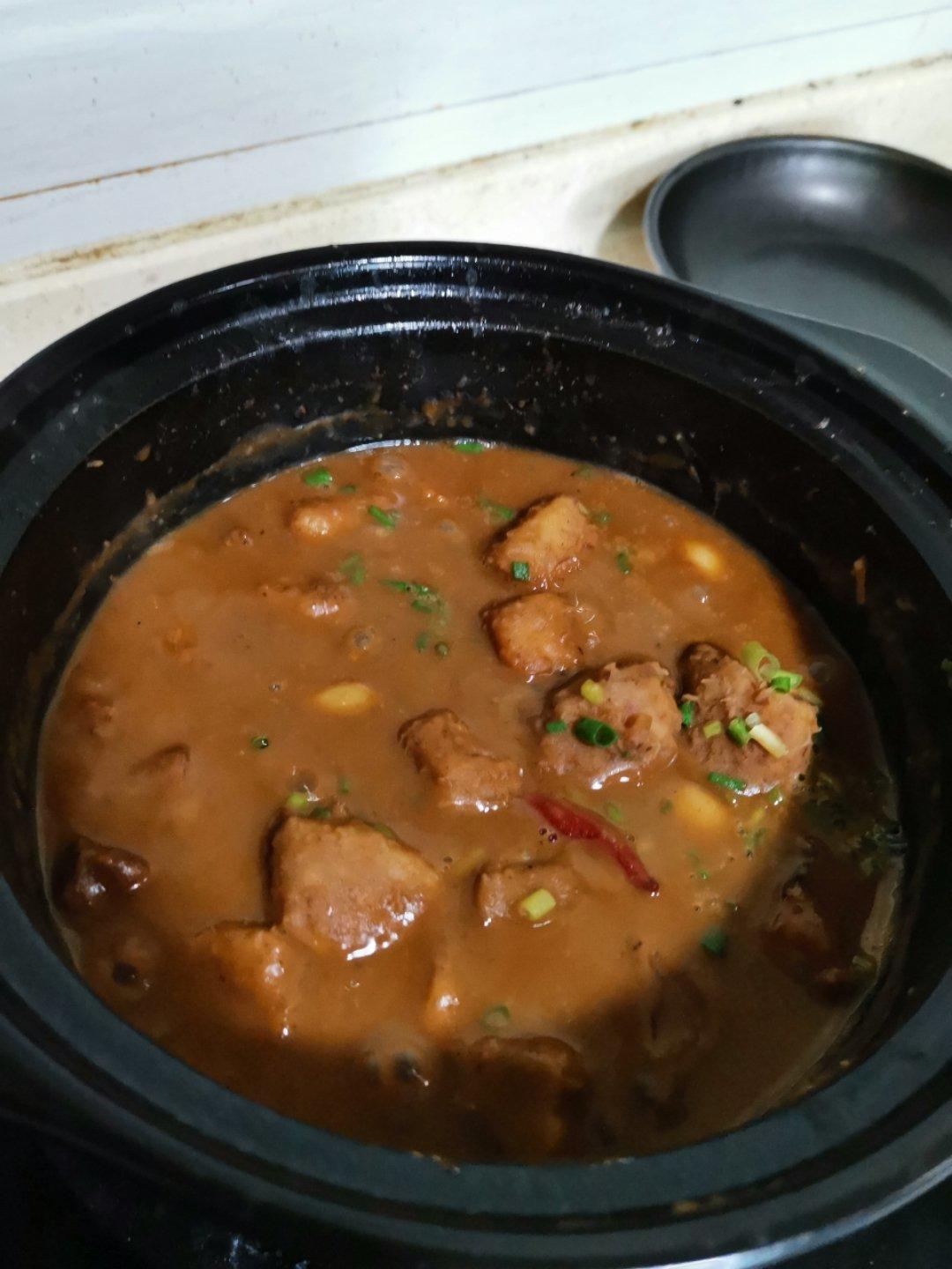 芋头牛肉煲
