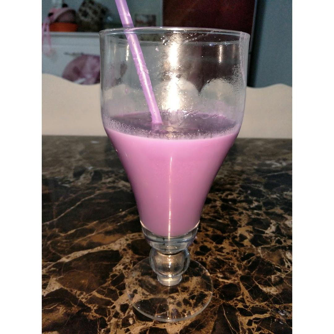 杉杉妈妈做的紫薯牛奶