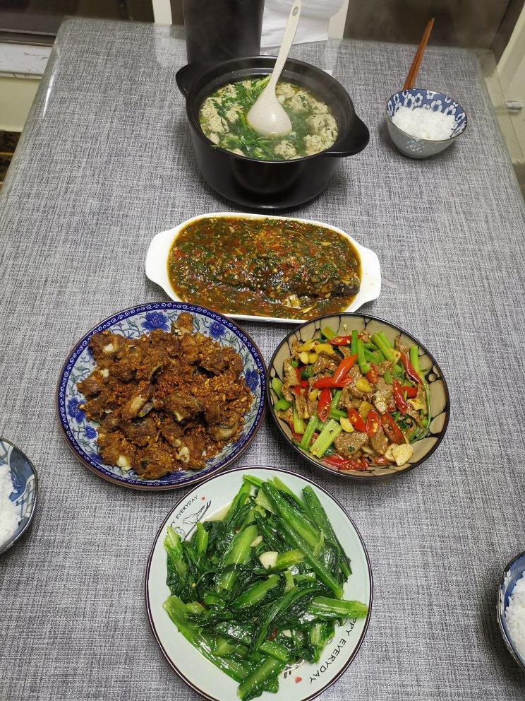 藿香鲫鱼