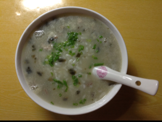 皮蛋瘦肉粥