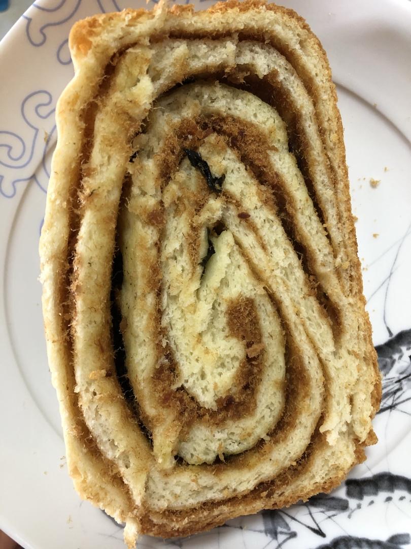 咸香肉松吐司