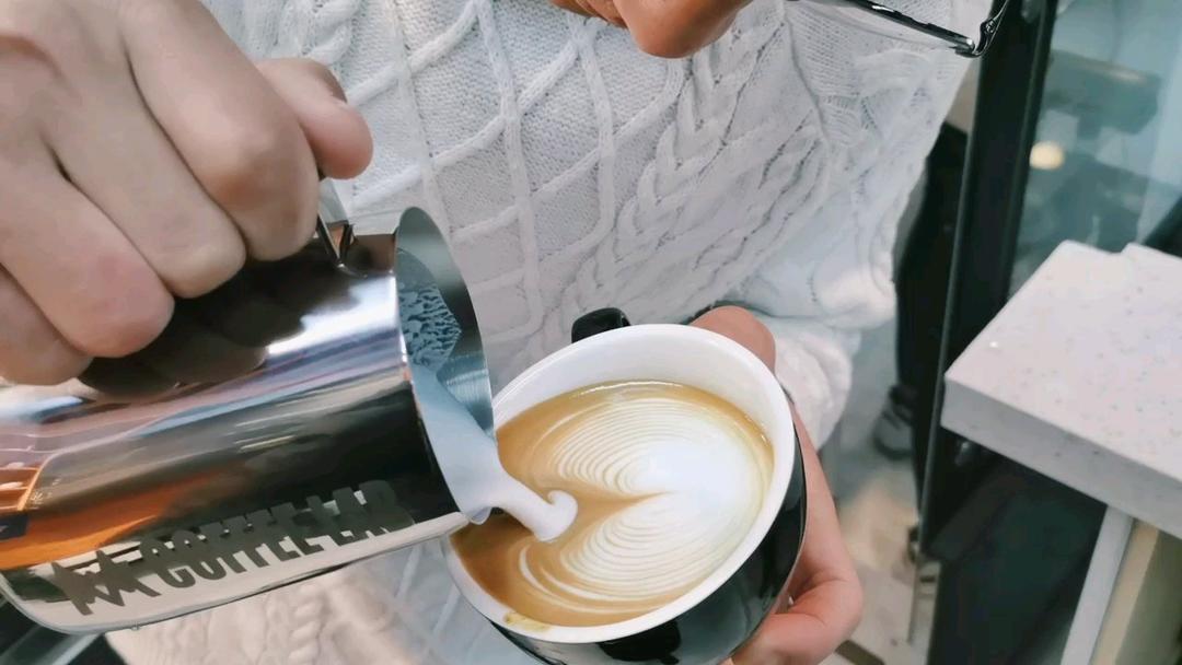 咖啡拉花~打基础郁金香🌷