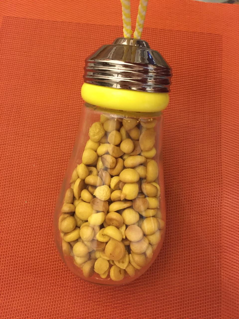 入口即化的无添加蛋黄溶豆