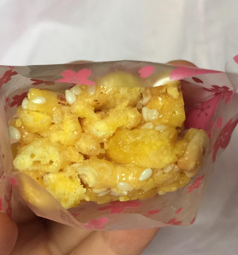 （视频食谱）自制沙琪玛／萨其马