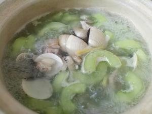 白贝白瓜肉片汤的做法 步骤4