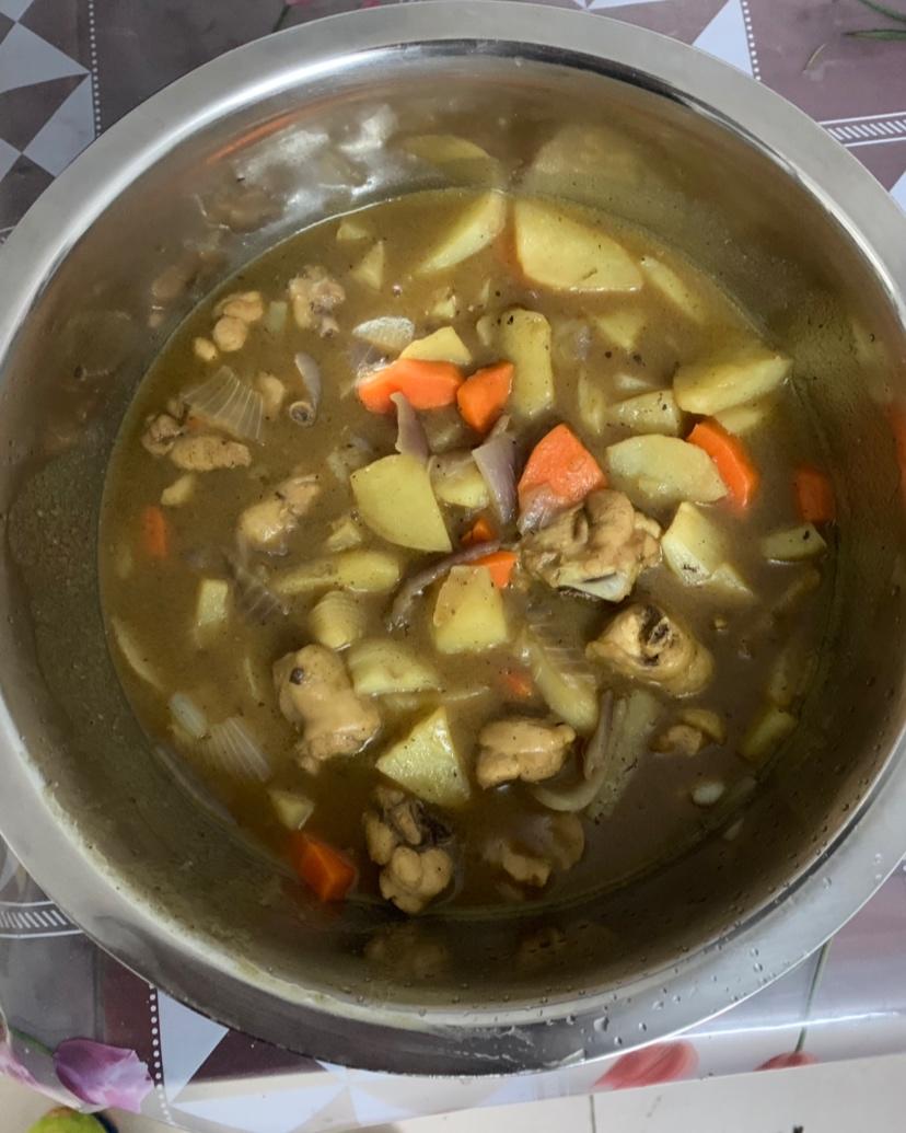咖喱土豆鸡块