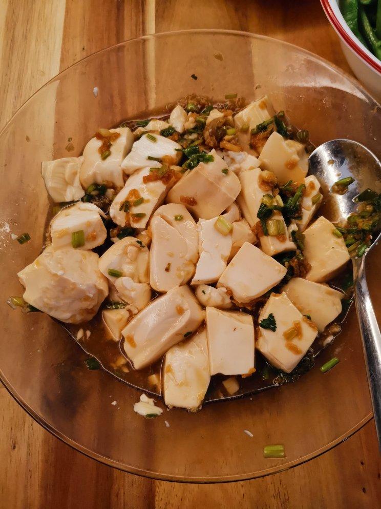 皮蛋拌豆腐（从这道菜说起，如何拌出好吃的凉拌菜）