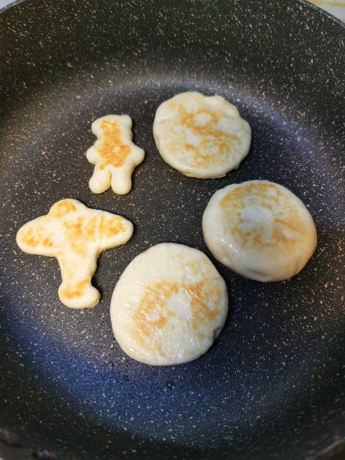 蛋奶早餐饼 一看就会松软高颜值 附细节视频详解