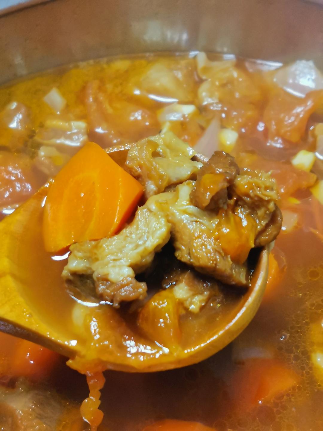 番茄土豆炖牛腩