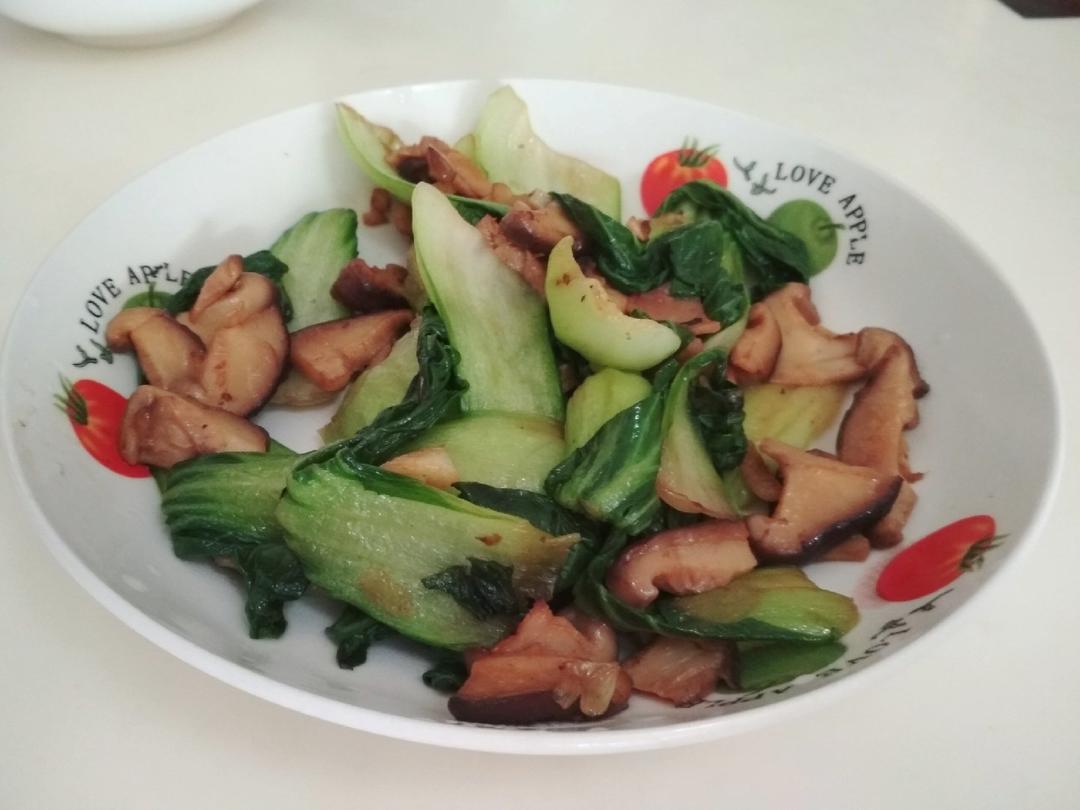 简易版香菇扒油菜