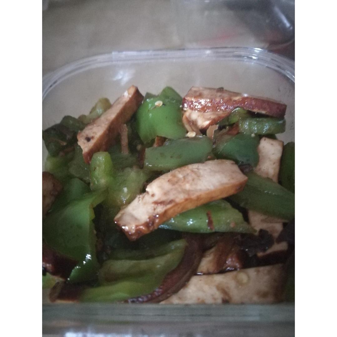 青椒炒豆腐干