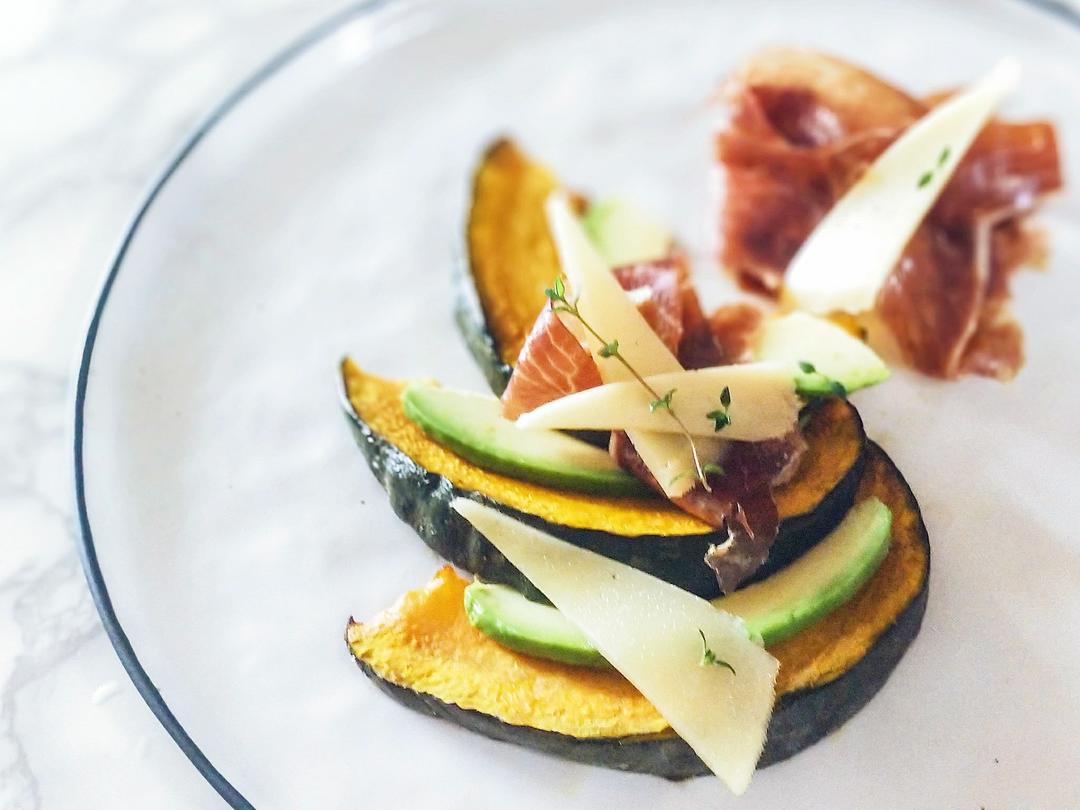 生火腿佐蜜瓜prosciutto crudo con melone