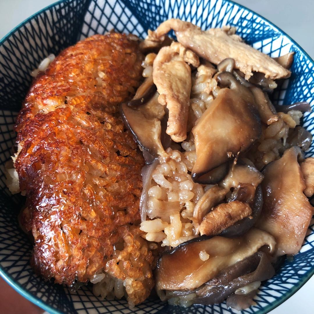 酱香香菇鸡肉焖饭